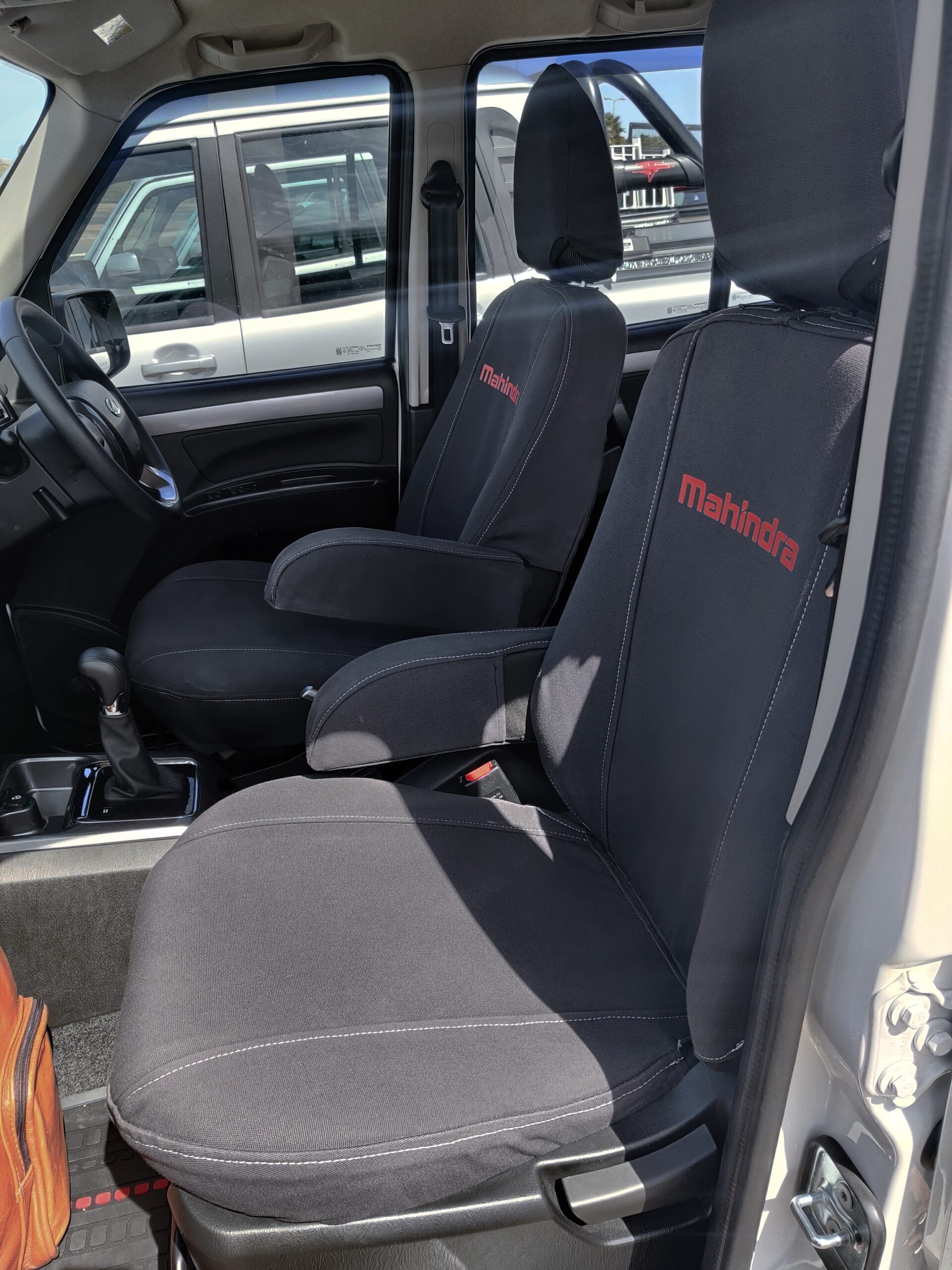 CamelThorn Canvas - Mahindra Double Cab