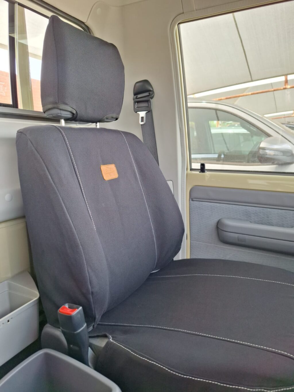 CamelThorn Canvas - Toyota Cruiser Seat Covers
