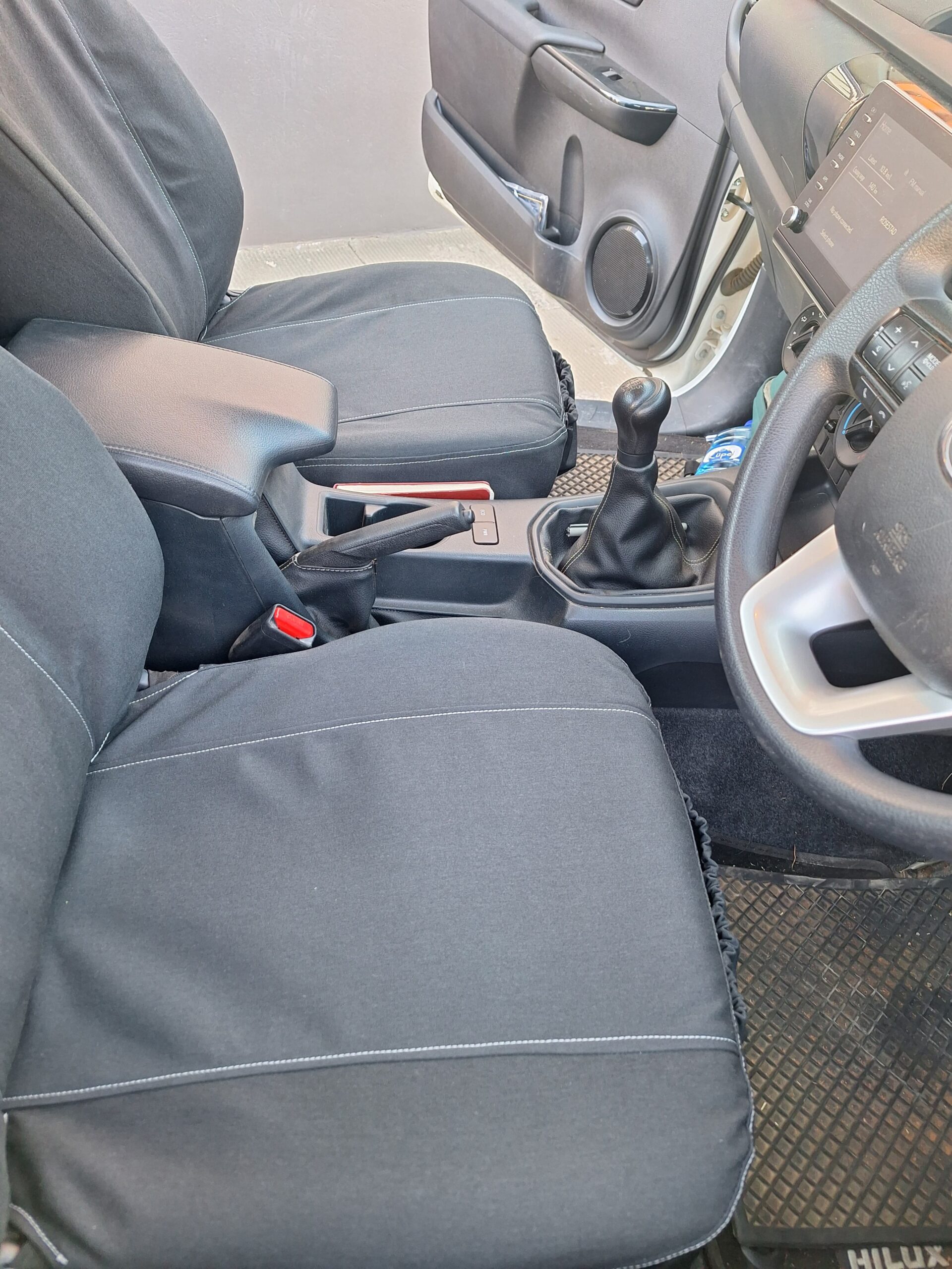 Hilux Highline Seat covers - Image 2