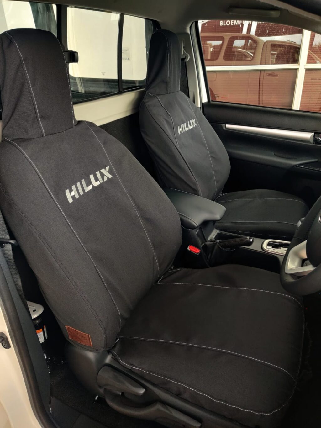 Hilux Highline Seat covers - Image 7