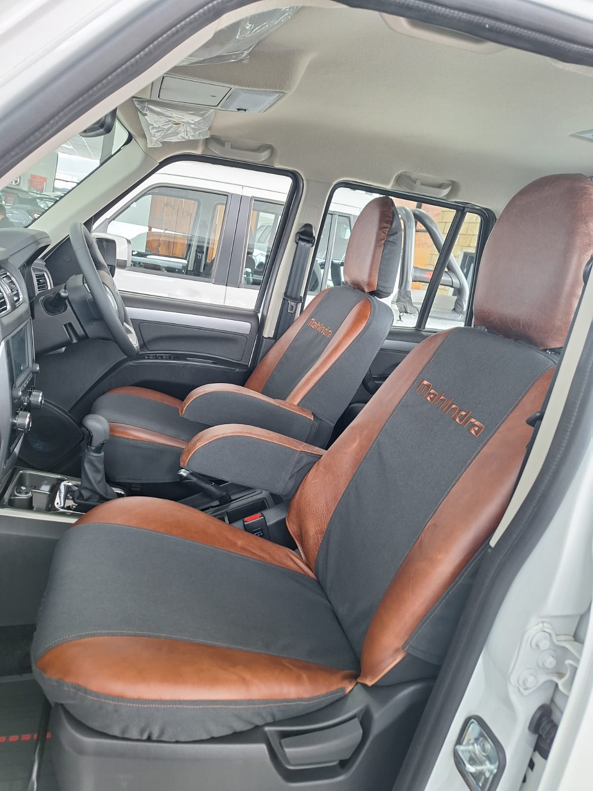 Mahindra S6 Deluxe - Image 2