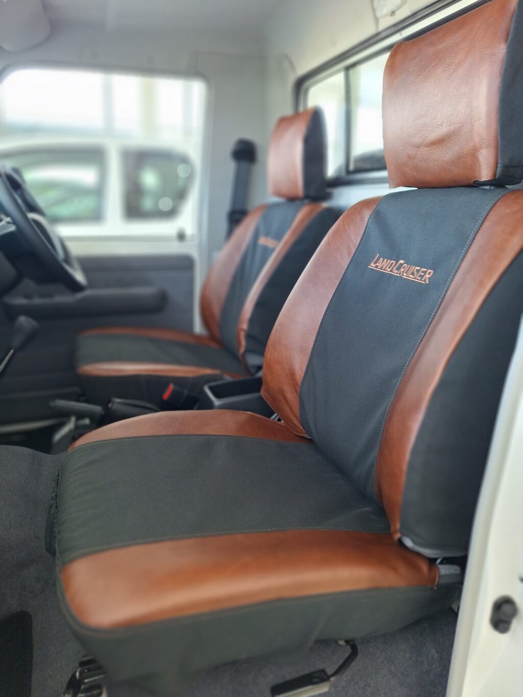Luxury Land cruiser range - Image 3