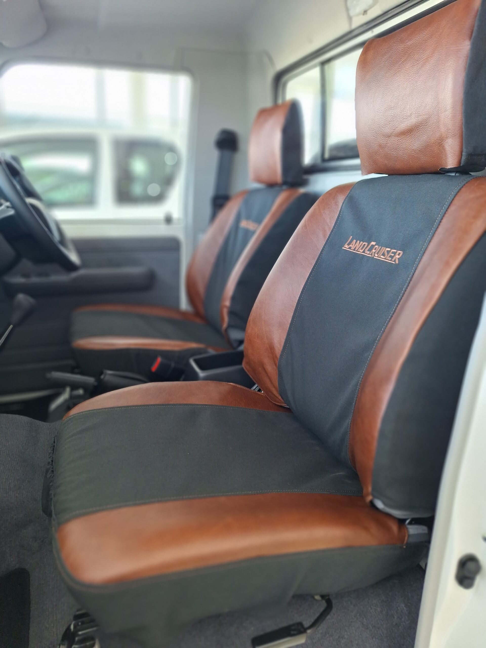 Luxury Land cruiser range - Image 3