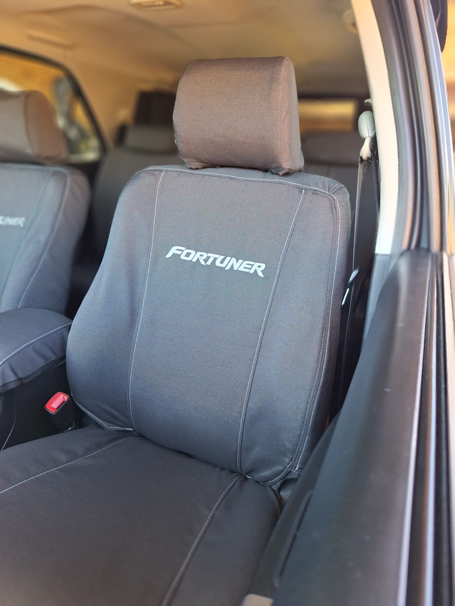 fortuner d4d seat covers