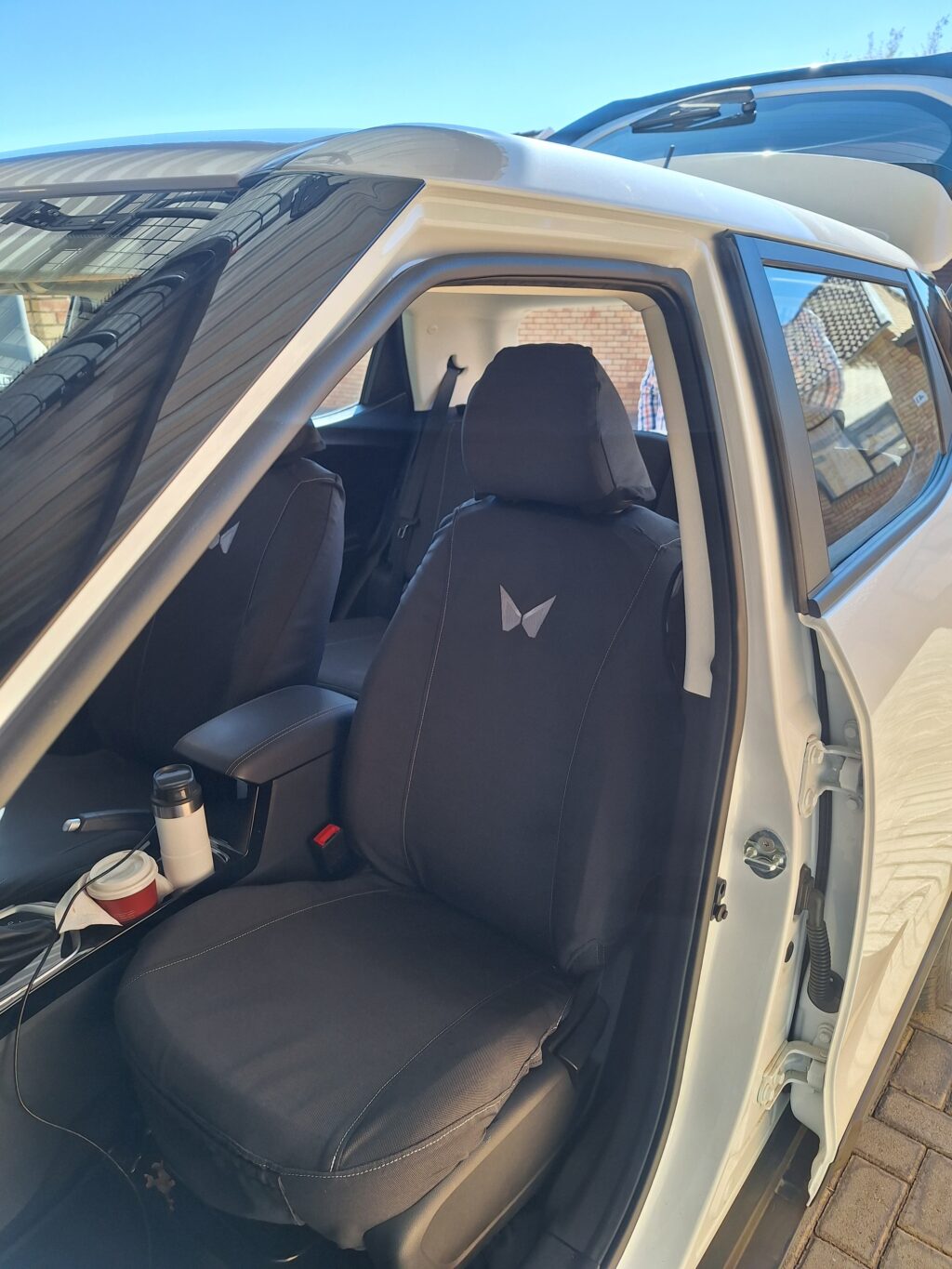 Mahindra 3XO Covers